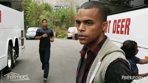 AJ and Ty run away in The Fosters 3x11